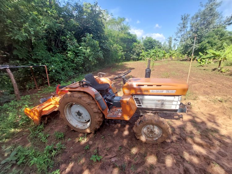 Le tracteur cet inclusif